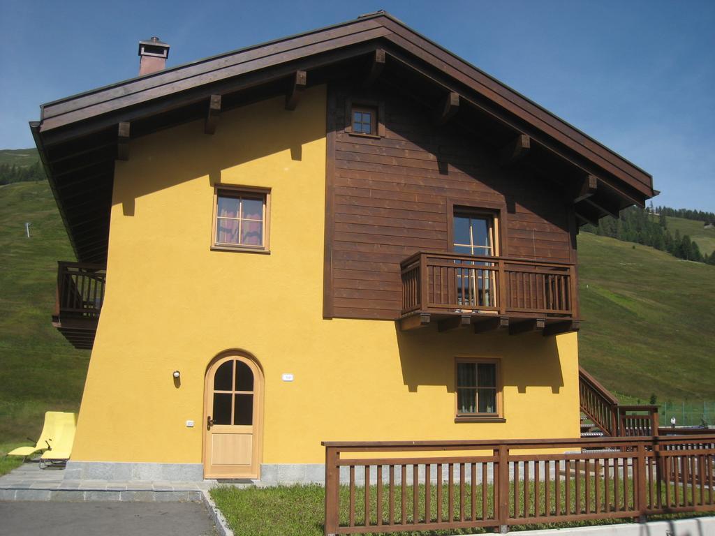 La Pezina Apartment Livigno Bagian luar foto